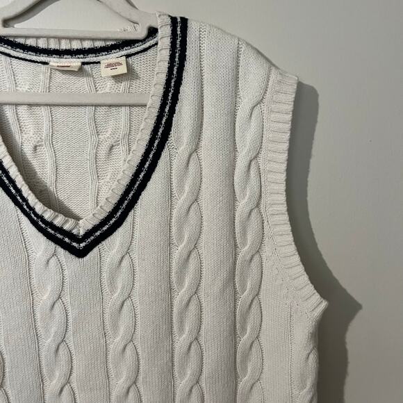 Levi’s Women’s Agi Sweater Vest M White Wool Blend Cable Knit Preppy Academia - Picture 3 of 8